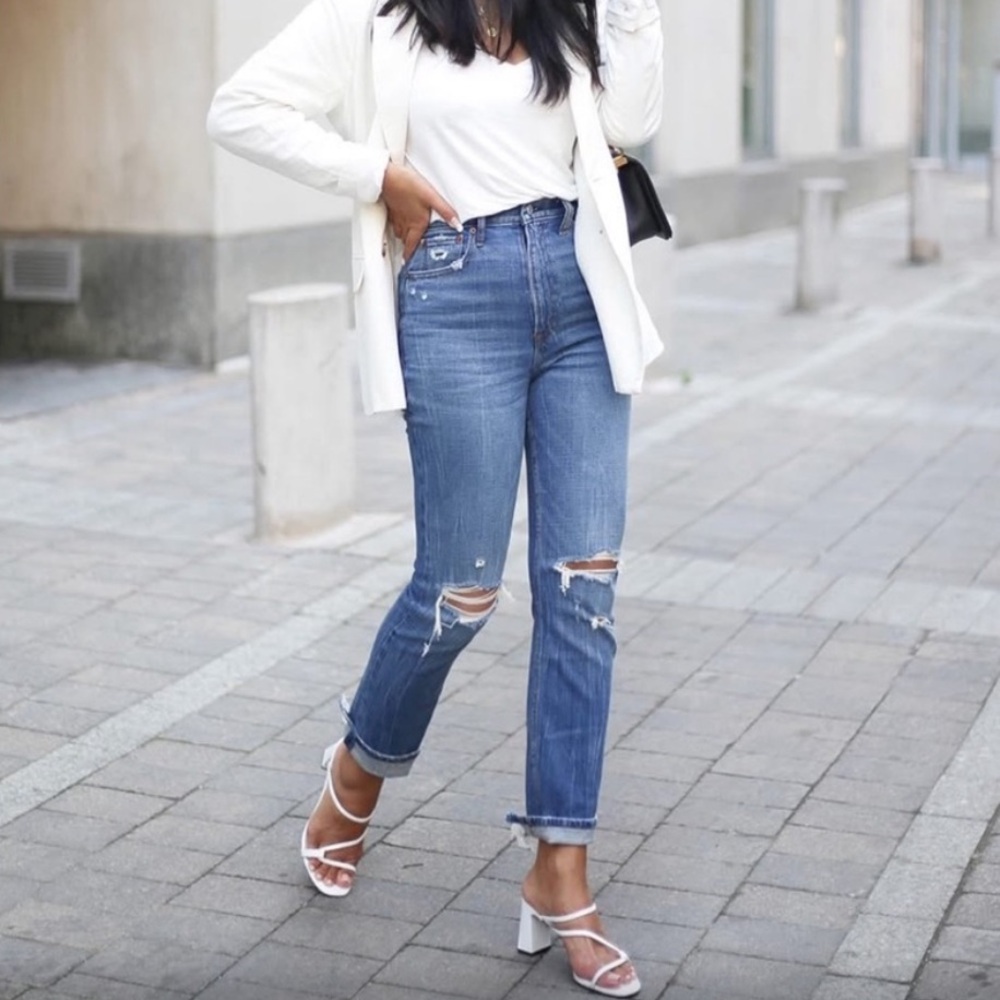 Abercrombie & Fitch The Ankle Straight Ultra High Rise